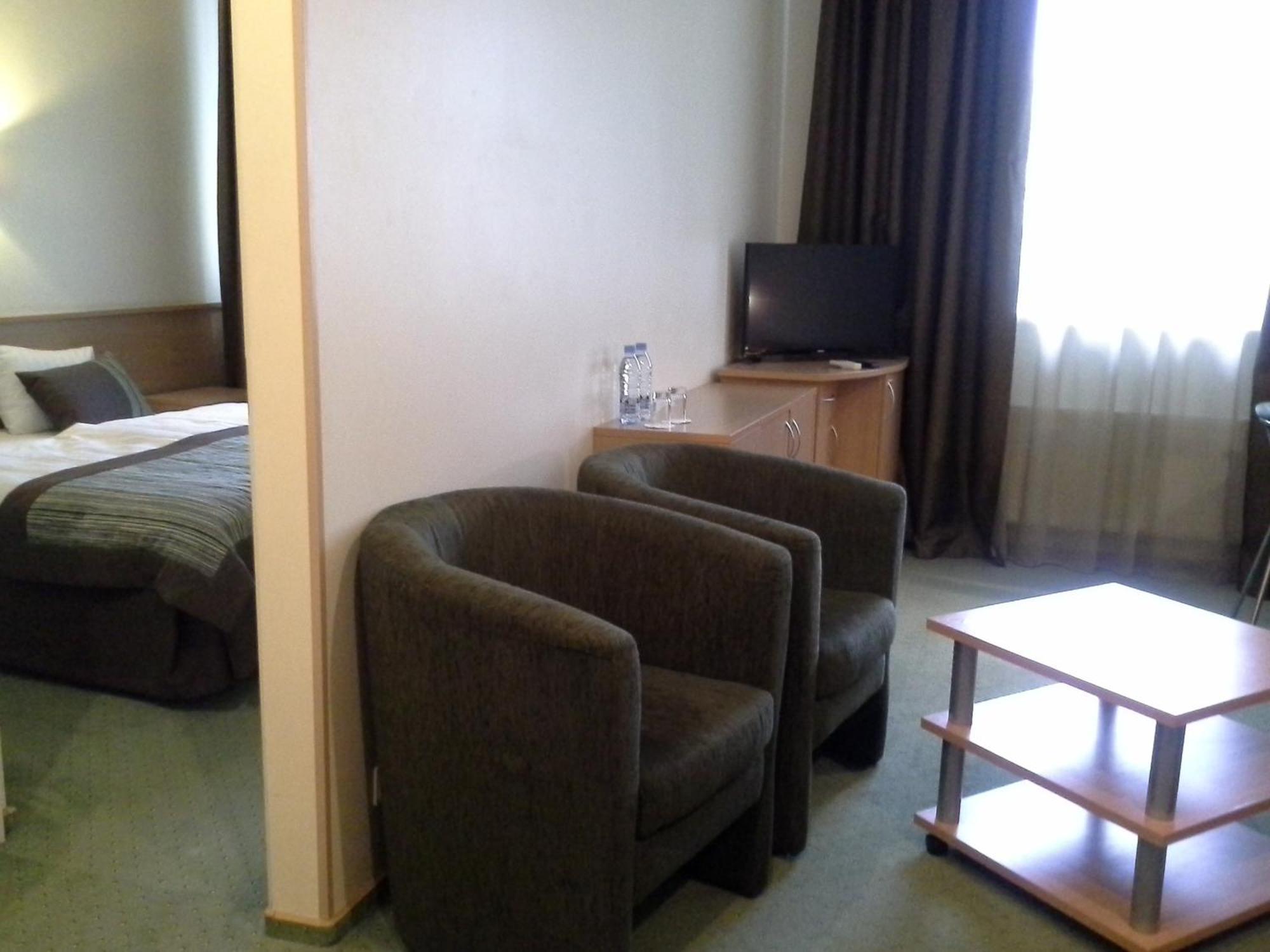 Suite Gym Access,686878557:JPEG