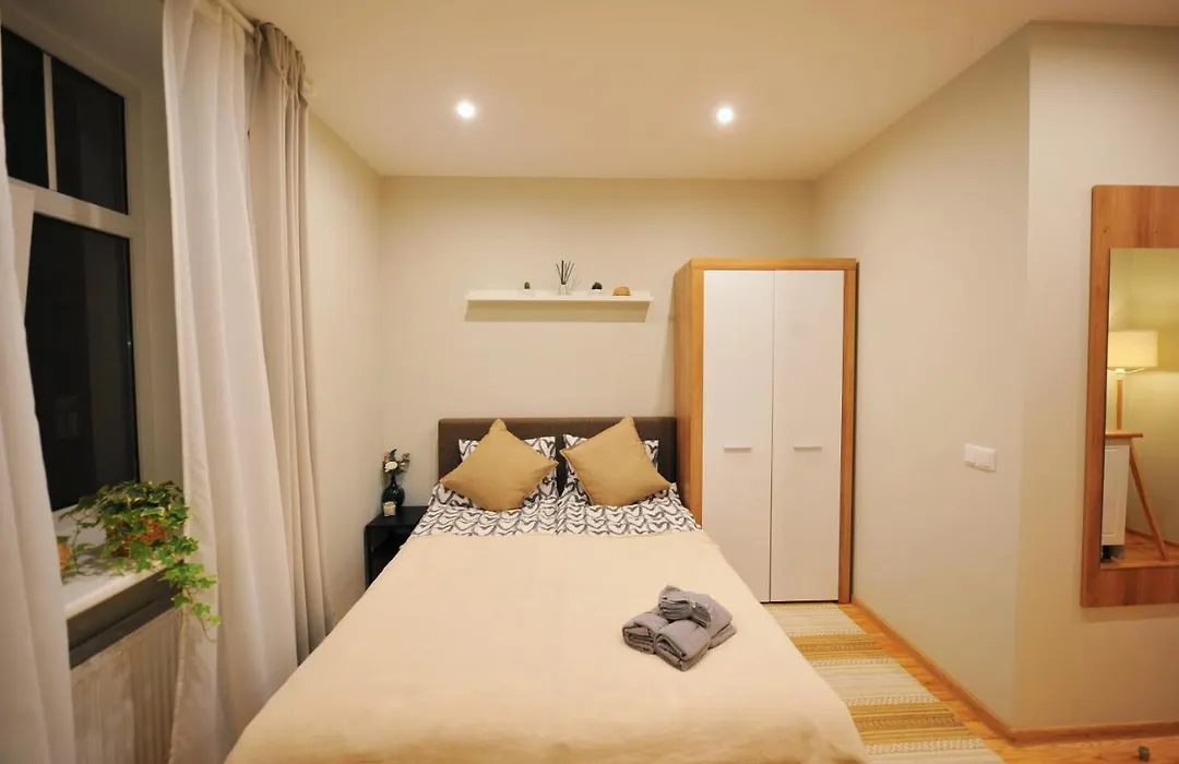 Central Comfort At Hanzas Residence, Stay Near Cafes, Bars, Museums & Esplanade-1