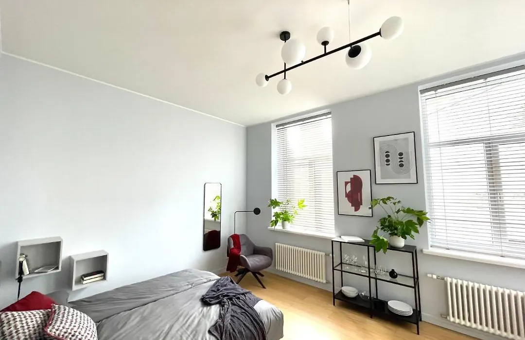Quiet Studio In Riga City Centre - Self Check-In, Walkable To Major Attractions-1