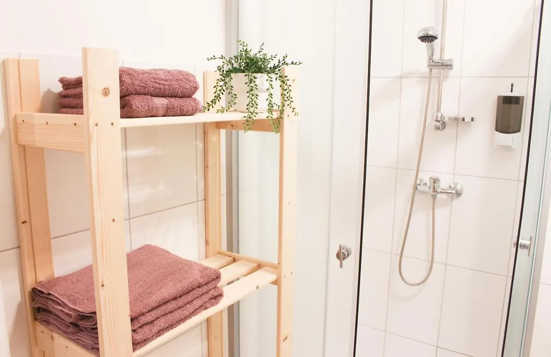 Bright Spacious Apartment In Riga With Free Parking-1