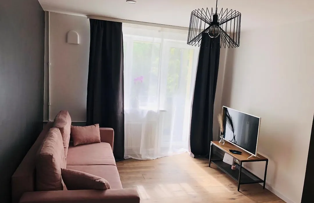 Cozy, New And Wide Apartment With Balcony-1
