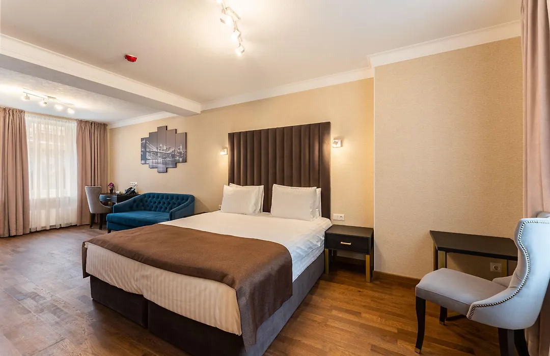 Old Riga Plaza Hotel-1