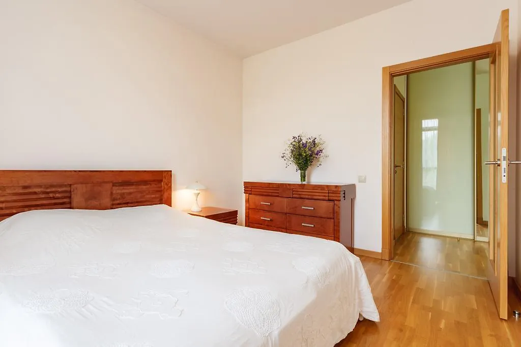 Studia 69 Apartment-1