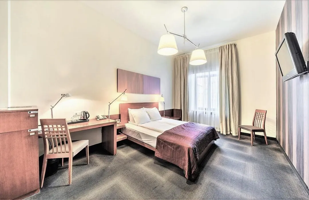 Rixwell Centra Hotel-1