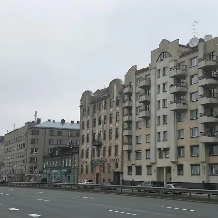 Riverside Promenade Apartment M-2