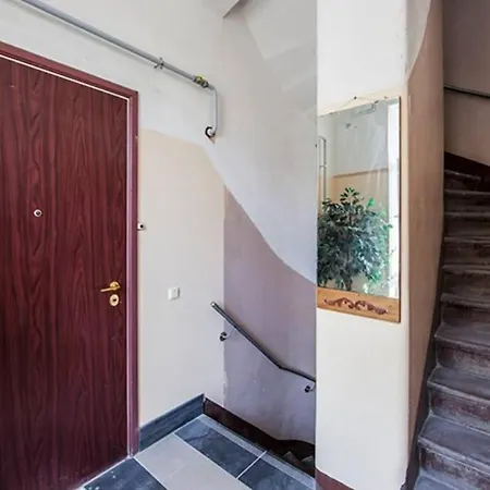 Modern & Spacious 80M2 Apartment In Riga Old Town-2