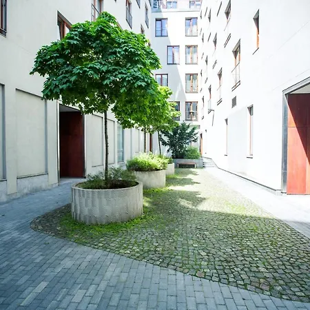 New Modern Studio Apartment In The Old Town Riga-2