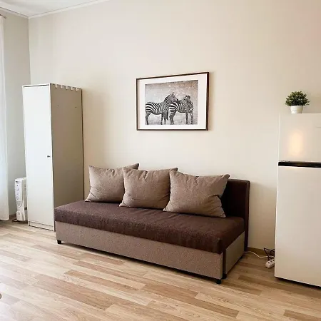 Cosy Apartment In Riga With Free Parking-3