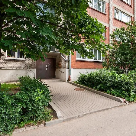 Cozy & Discreet Apartment In Riga-2