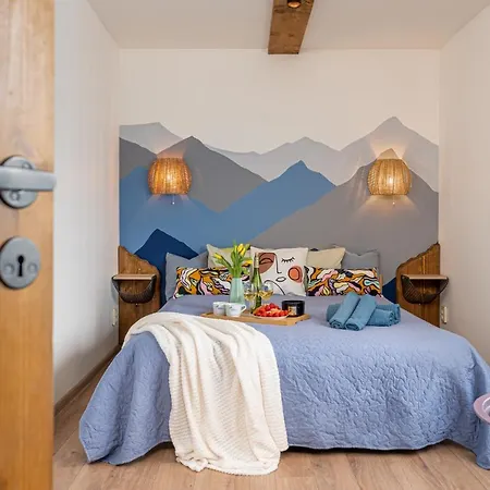 Family Garden Apartments With Free Private Parking & Playground-2