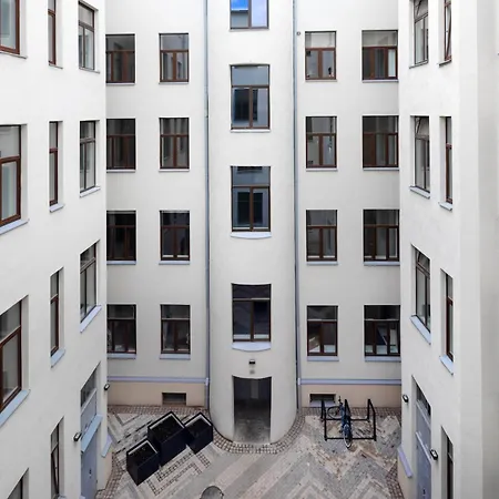 Kalnina Street Studio Apartment-2