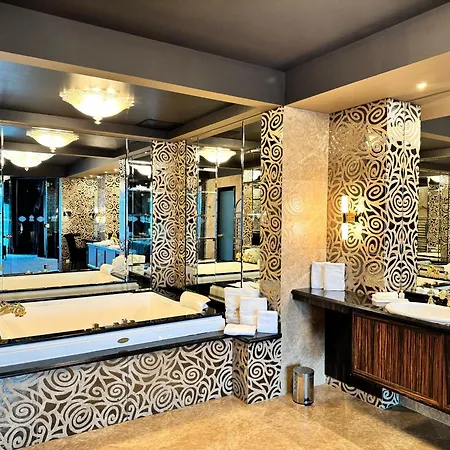 Royal Spa & Hotel Resort-2