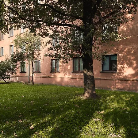 Free Parking Near Old Town, 5 Min Walk-3