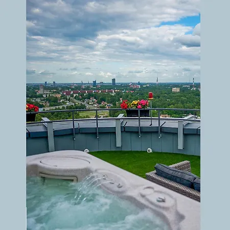 Amazing Penthouse And Spa-2