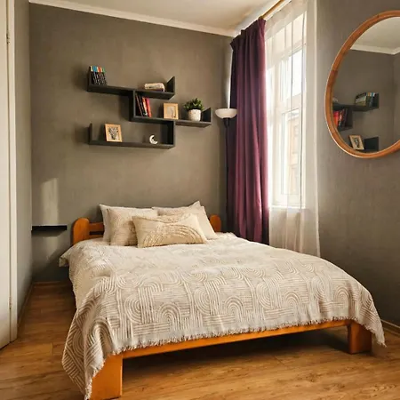 Muzeja Apartamenti & Free Parking & Self Check-In-2