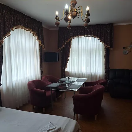 Villand Hotel With Free Private Parking And Self Check In-2