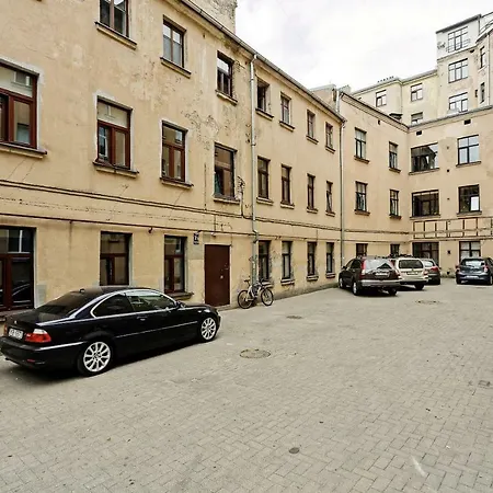 Riga Silent Center Boutique Apt. +Free Parking-2