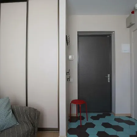 Calm, Cosy Apartment In Riga Quiet Center-3