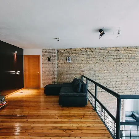 Old Factory Loft Aprtment L39-2