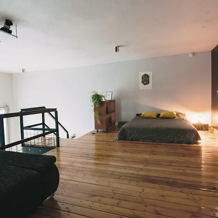 Old Factory Loft Aprtment L39-3
