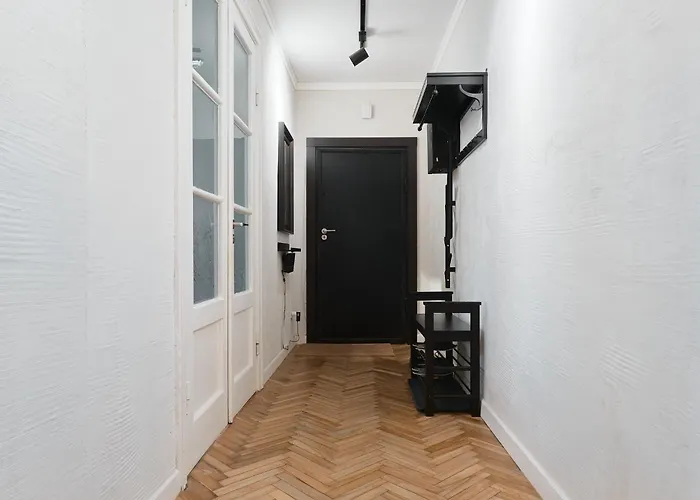 New Comfy Apartment Nearby The Promenade And Old Town And Free Parking For Your Car Is Available Near The Appartment Riga